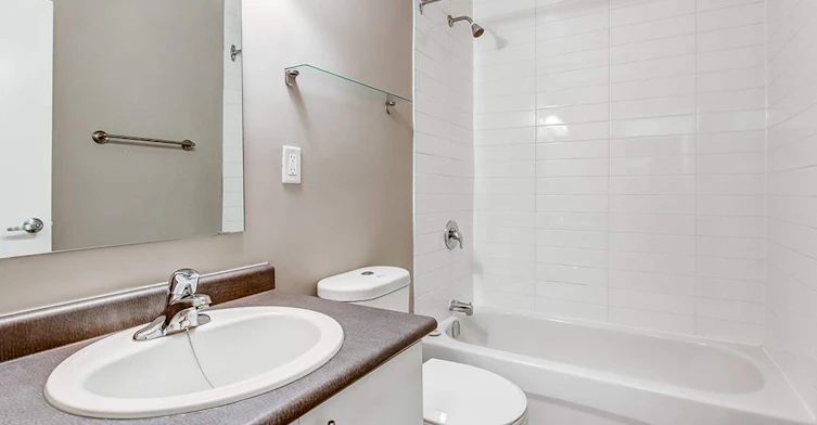 24 The Links Road, Toronto, ON, M2P 1T5 - 7