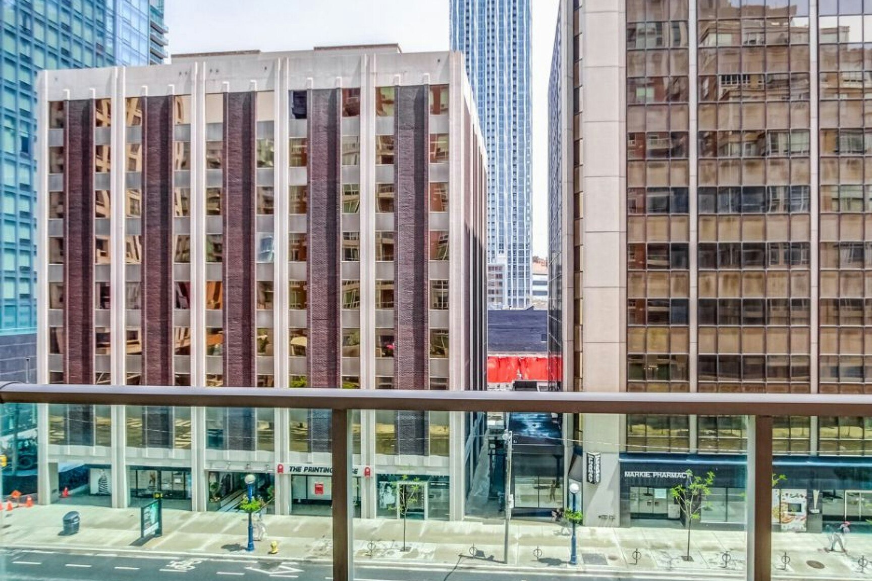 123-61 Yorkville Avenue, Toronto, ON, M5R 3V6 - 4