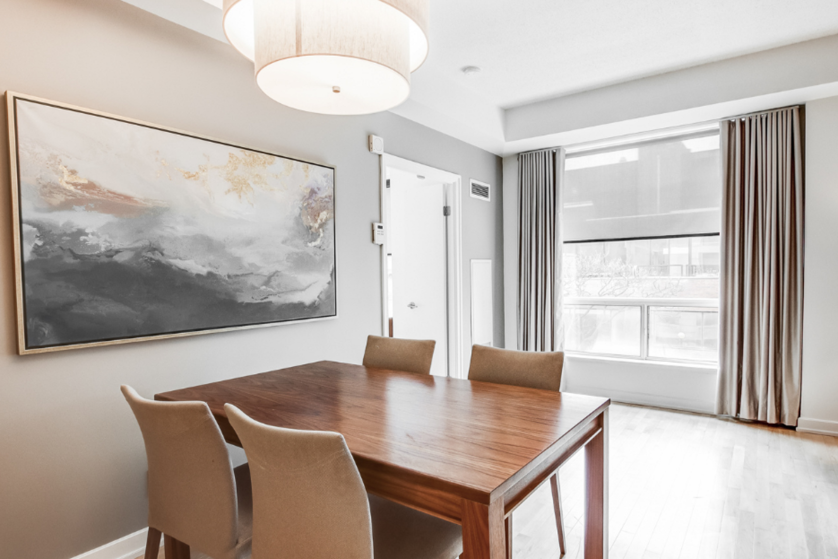 163-61 Yorkville Avenue, Toronto, ON, M5R 3V6 - 3