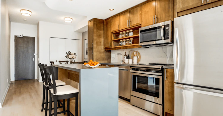 57-61 Yorkville Avenue, Toronto, ON, M5R 3V6 - 5