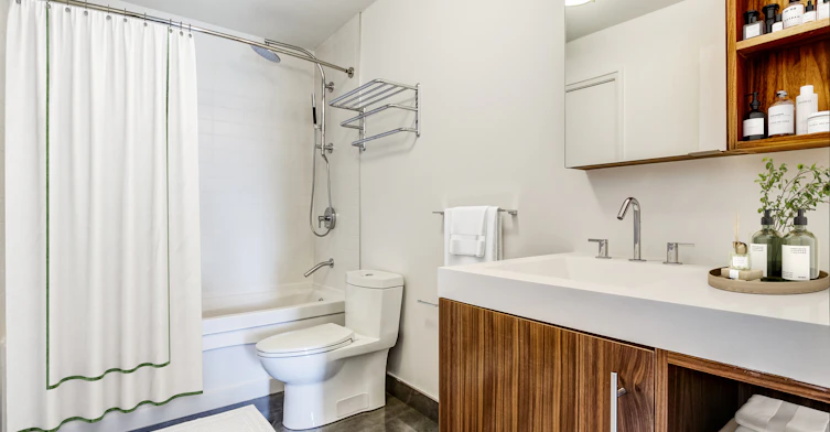 61 Yorkville Avenue, Toronto, ON, M5R 3V6 - 7