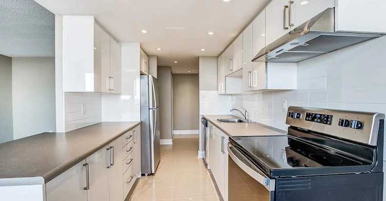 2700 Aquitaine Avenue, Mississauga, ON, L5N 3J6 - 3