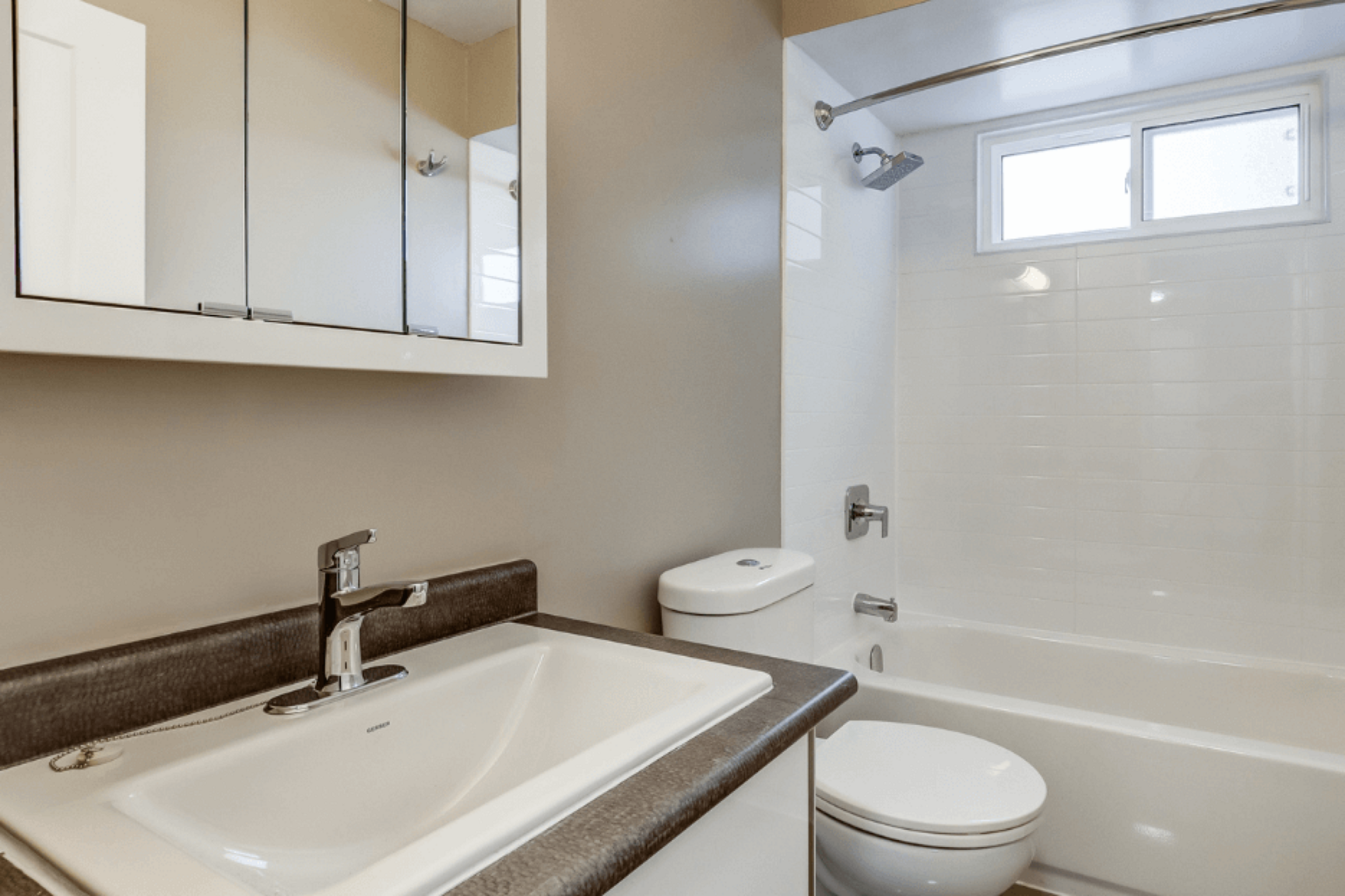 24-2700 Aquitaine Avenue, Mississauga, ON, L5N 3J6 - 5
