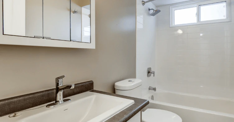 24-2700 Aquitaine Avenue, Mississauga, ON, L5N 3J6 - 5