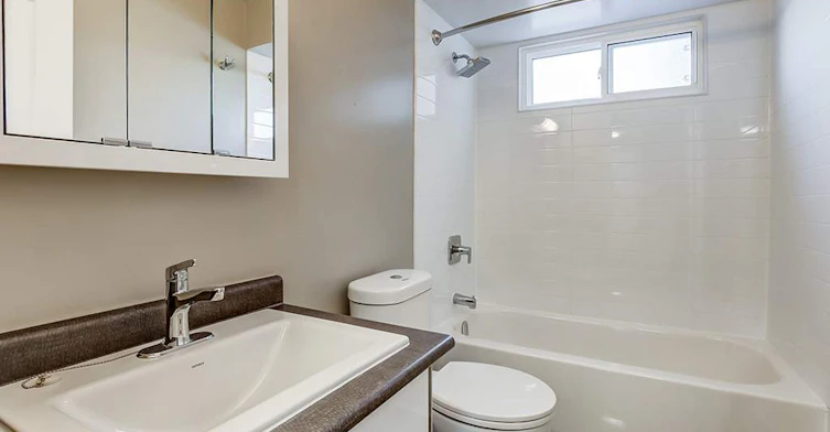 210-2700 Aquitaine Avenue, Mississauga, ON, L5N 3J6 - 7