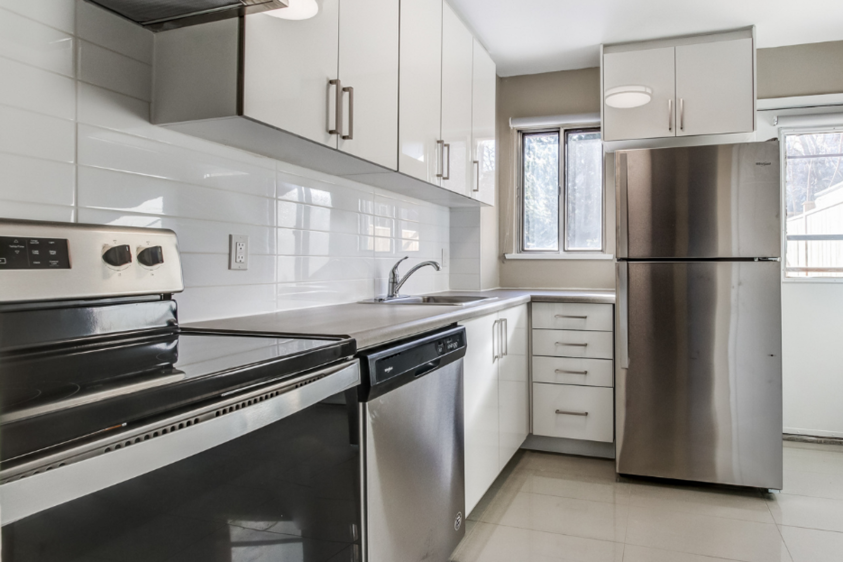 215-2700 Aquitaine Avenue, Mississauga, ON, L5N 3J6 - 8