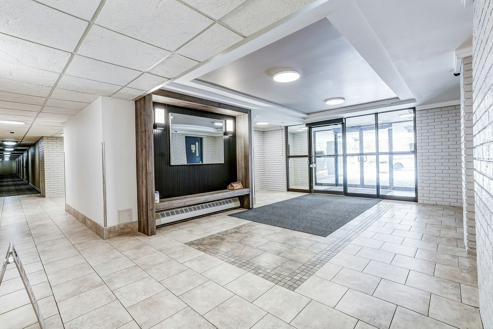 1229 Marlborough Court, Oakville, ON, L6H 3B6 - 11
