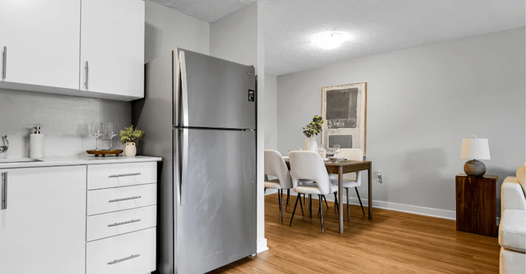 42-1800 Baseline Road, Ottawa, ON, K2C 3N1 - 2