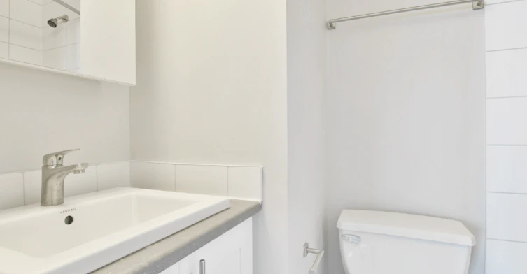 111-1000 Castle Hill Crescent, Ottawa, ON, K2C 3L7 - 6