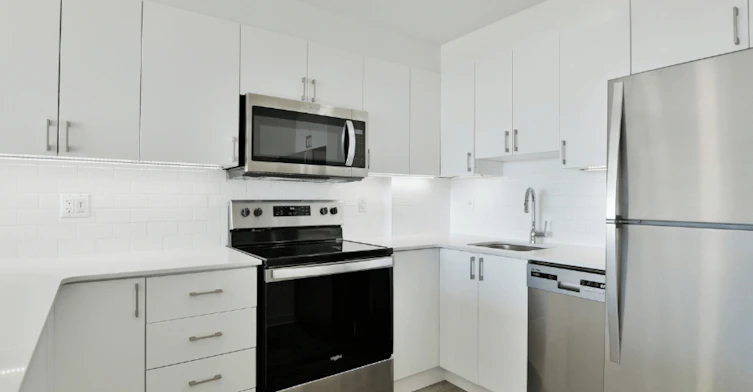 39-30 Eleanor Drive, Ottawa, ON, K2E 7E5 - 3