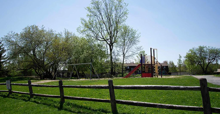 30 Eleanor Drive, Ottawa, ON, K2E 7E5 - 10
