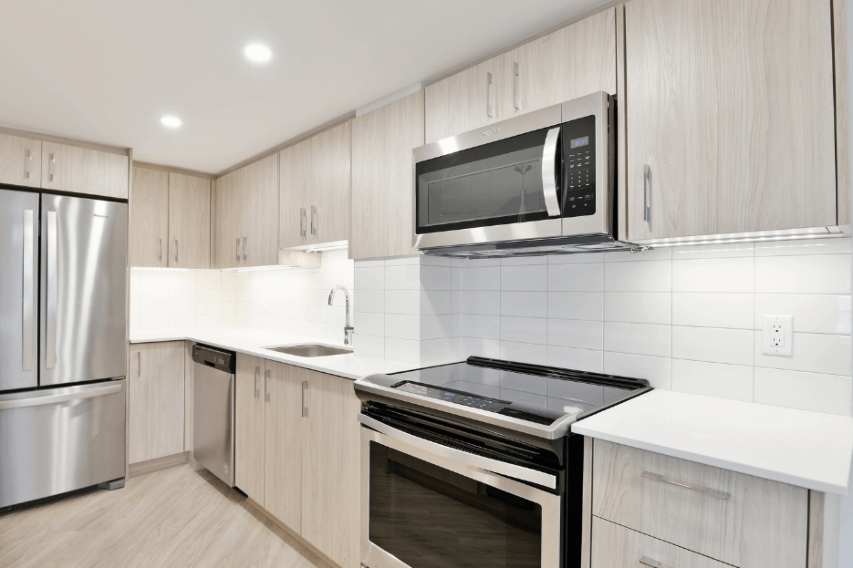 28-221 Lyon Street North, Ottawa, ON, K1R 1B9 - 3