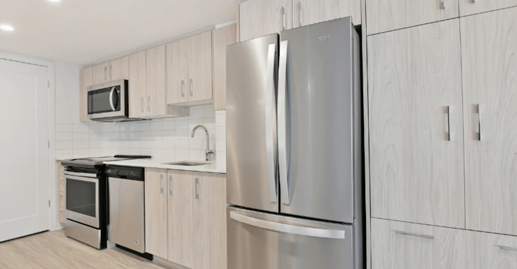 184-221 Lyon Street North, Ottawa, ON, K1R 1B9 - 2