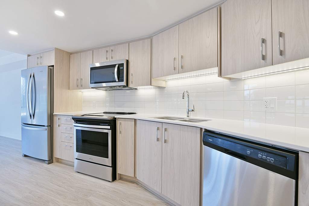 221 Lyon Street North, Ottawa, ON, K1R 1B9 - 5