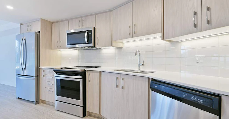 221 Lyon Street North, Ottawa, ON, K1R 1B9 - 5