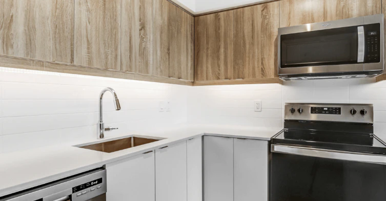 64-620 Martin Grove Road, Toronto, ON, M9R 2L2 - 2