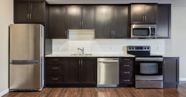 128-200 Quarry Villas SE, Calgary, AB, T2C 4C9 - 2