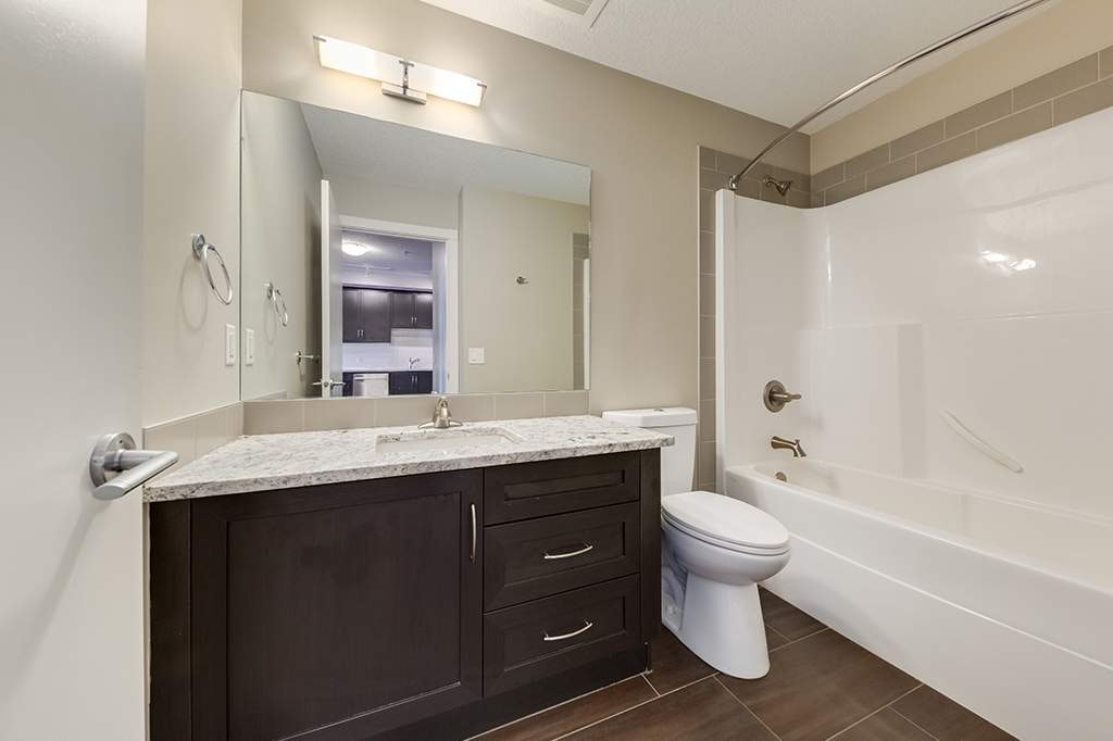 200 Quarry Villas SE, Calgary, AB, T2C 4C9 - 9