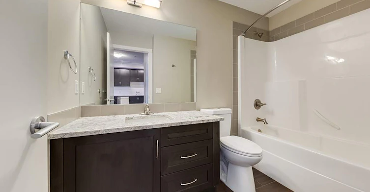 200 Quarry Villas SE, Calgary, AB, T2C 4C9 - 9