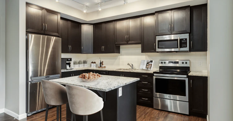 233-200 Quarry Villas SE, Calgary, AB, T2C 4C9 - 2