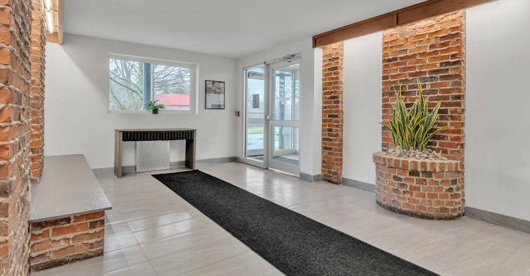 800 Castell Road, Kingston, ON, K7M 4W5 - 4