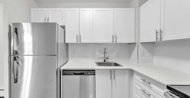 480-110-480 Canatara Court, Kingston, ON, K7M 6G5 - 14
