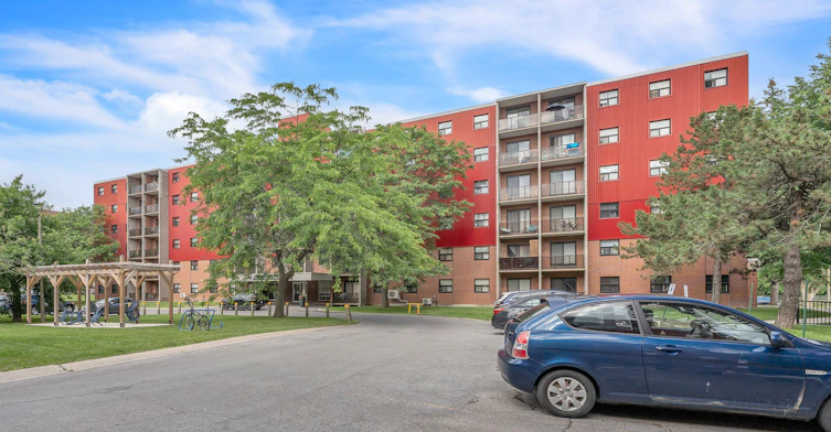 480-110-480 Canatara Court, Kingston, ON, K7M 6G5 - 2