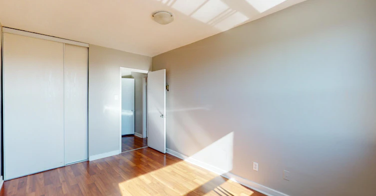 111-335 Cooper Street, Ottawa, ON, K2P 0G6 - 5