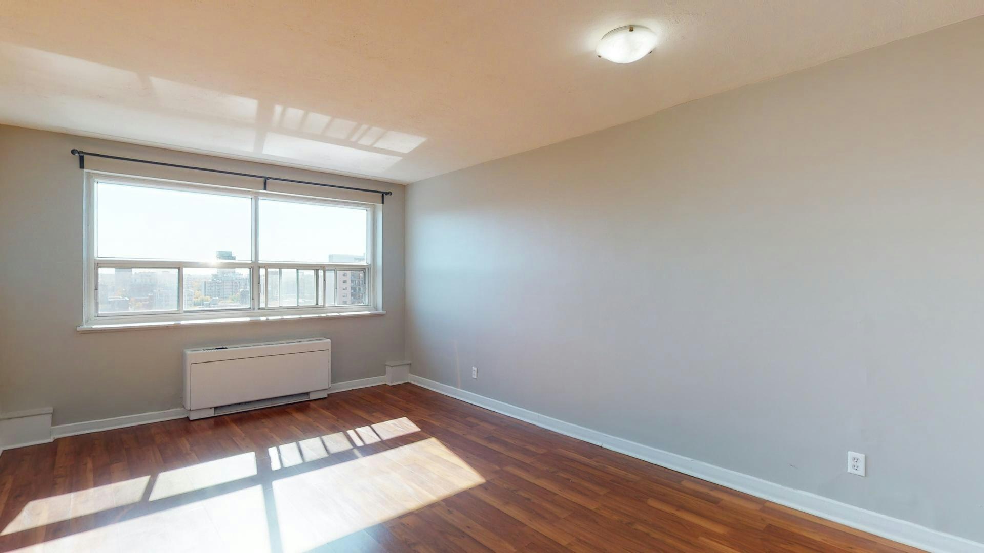 111-335 Cooper Street, Ottawa, ON, K2P 0G6 - 7