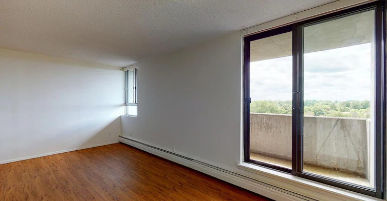 1010-3301 Uplands Drive, Ottawa, ON, K1V 9V8 - 3