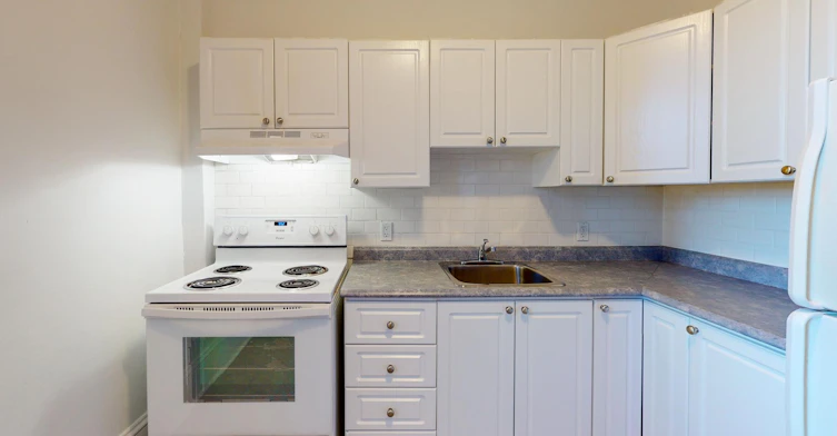 35-384 Maclaren Street, Ottawa, ON, K2P 1X7 - 3