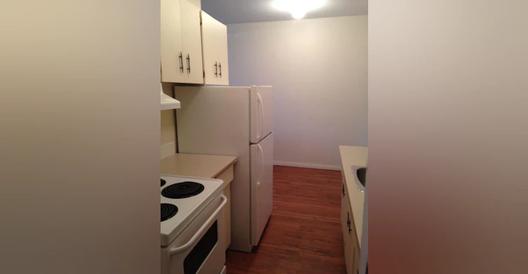 22-900 Fairview Road, Penticton, BC, V2A 5Y8 - 6