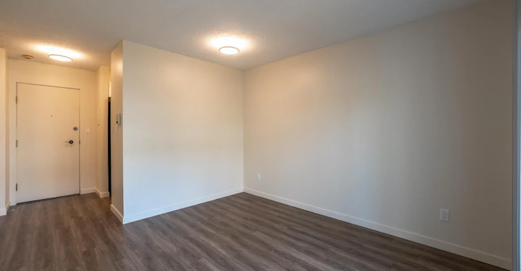 205-973 Forestbrook Drive, Penticton, BC, V2A 2G2 - 4