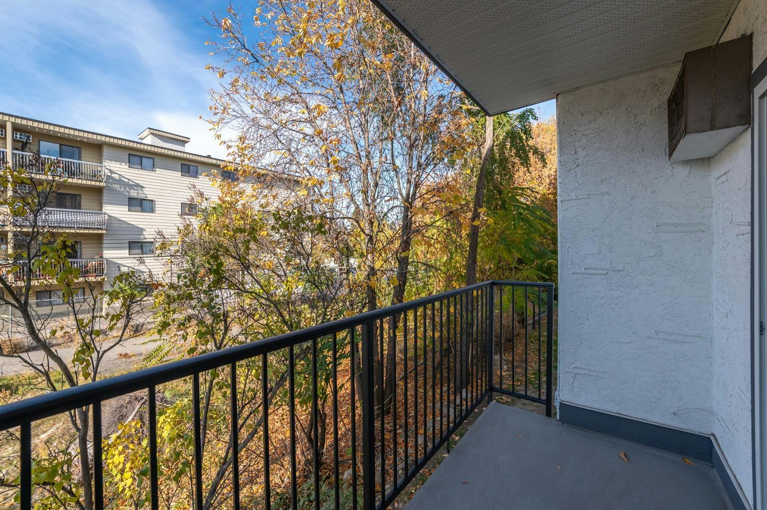 205-973 Forestbrook Drive, Penticton, BC, V2A 2G2 - 16