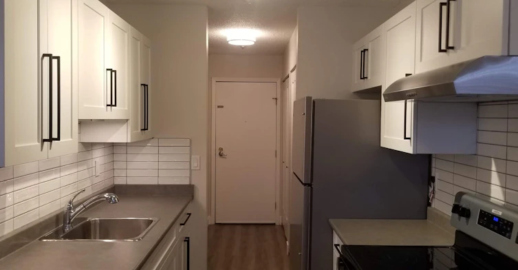 108-165 Edmonton Avenue, Penticton, BC, V2A 2G9 - 2