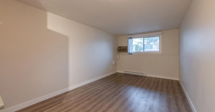 301-165 Edmonton Avenue, Penticton, BC, V2A 2G9 - 11
