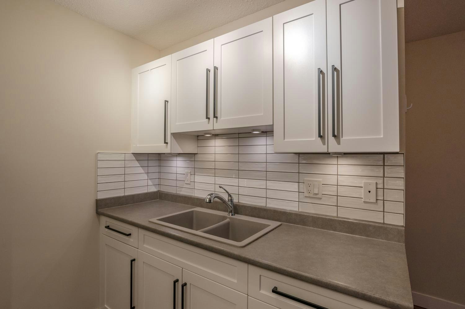 403-165 Edmonton Avenue, Penticton, BC, V2A 2G9 - 11