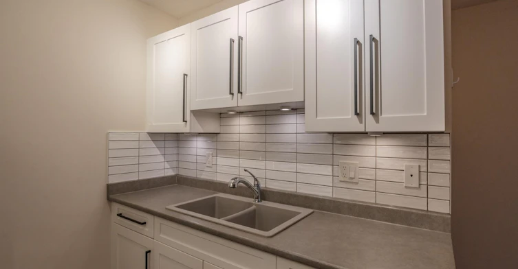 403-165 Edmonton Avenue, Penticton, BC, V2A 2G9 - 11