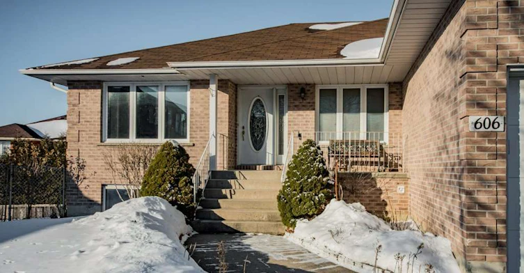 606 Mohini Place, Kingston, ON, K7M 8X1 - 2