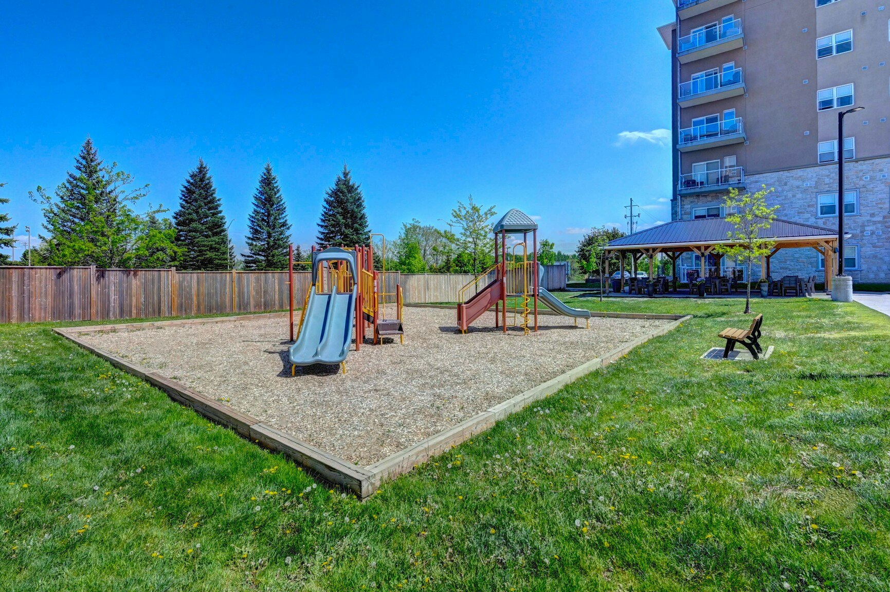 555-115-555 Park Road North, Brantford, ON, N3R 0B4 - 36