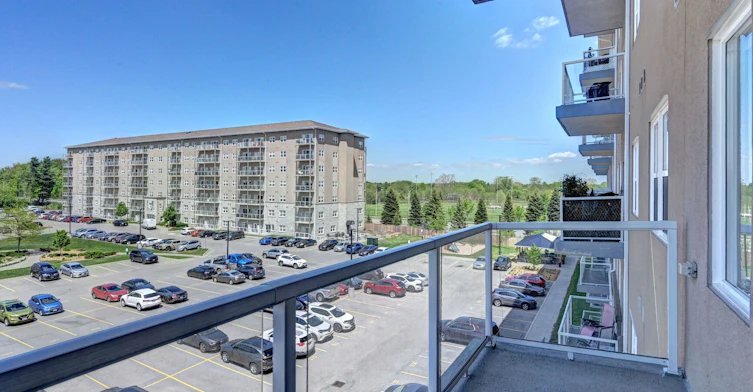 555-115-555 Park Road North, Brantford, ON, N3R 0B4 - 24