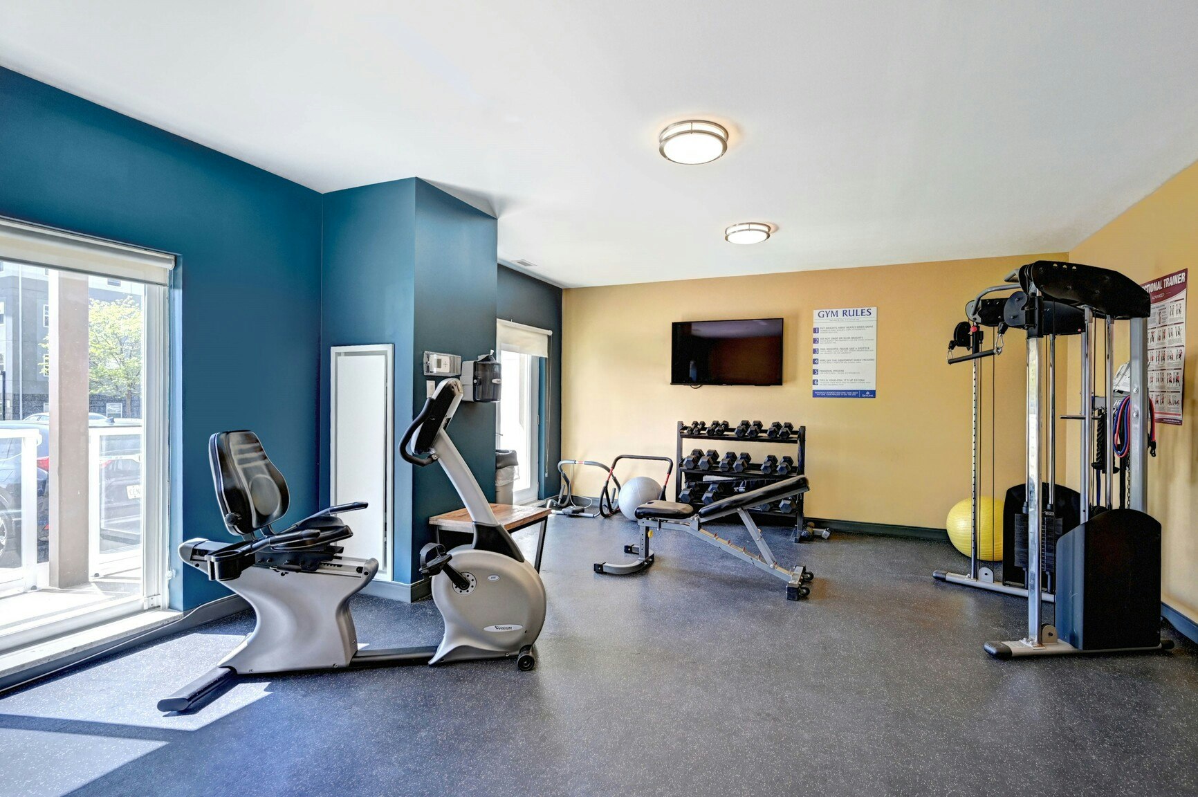 555-717-555 Park Road North, Brantford, ON, N3R 0B4 - 10