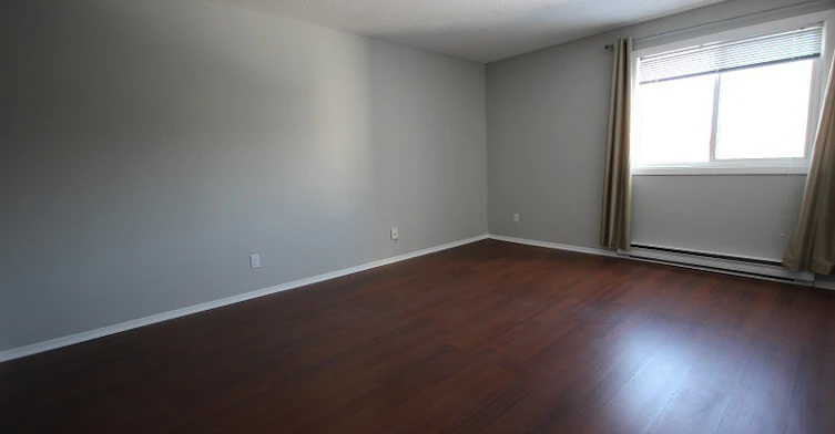 322-318 Lorry Greenberg Drive, Ottawa, ON, K1T 2P4 - 7