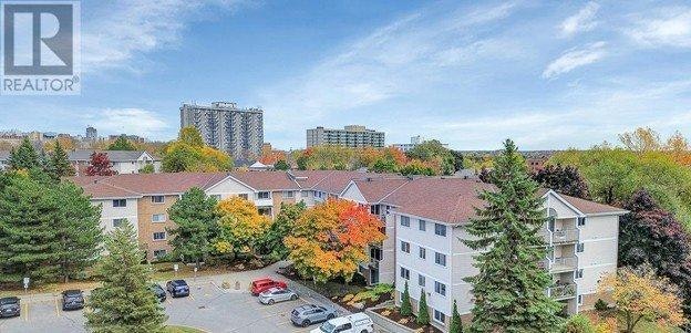 408-270 Brittany Drive, Ottawa, ON, K1K 4M4 - 2