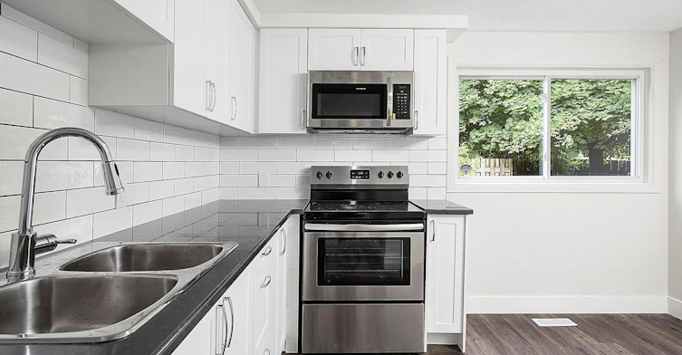 13, 24-311 Bunting Road, St. Catharines, ON, L2M 3Y4