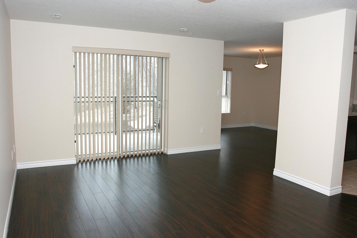 0714-1505 Ottawa Street North, Kitchener, ON, N2A 0E8 - 2
