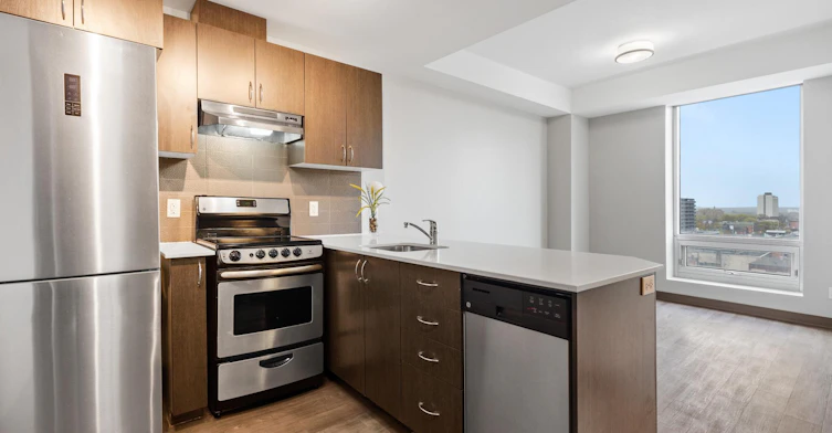 706-169 Lisgar Street, Ottawa, ON, K2P 0C3 - 3