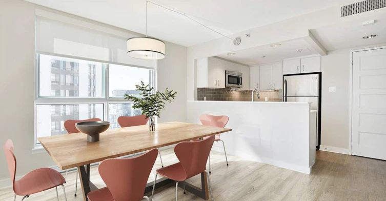 185 Lyon Street North, Ottawa, ON, K1R 7Y4 - 2