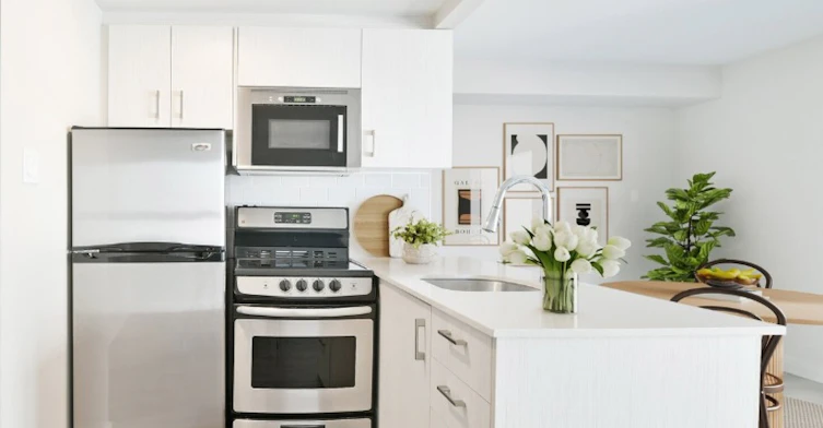 45-185 Lyon Street North, Ottawa, ON, K1R 7Y4 - 2