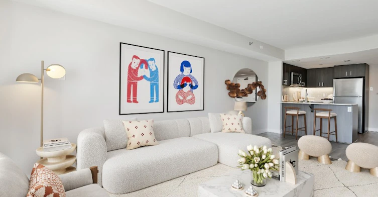 220-185 Lyon Street North, Ottawa, ON, K1R 7Y4 - 2